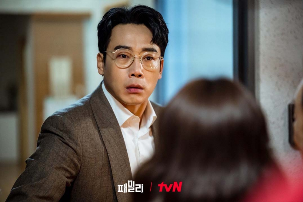 《特務家族》金南喜劇照