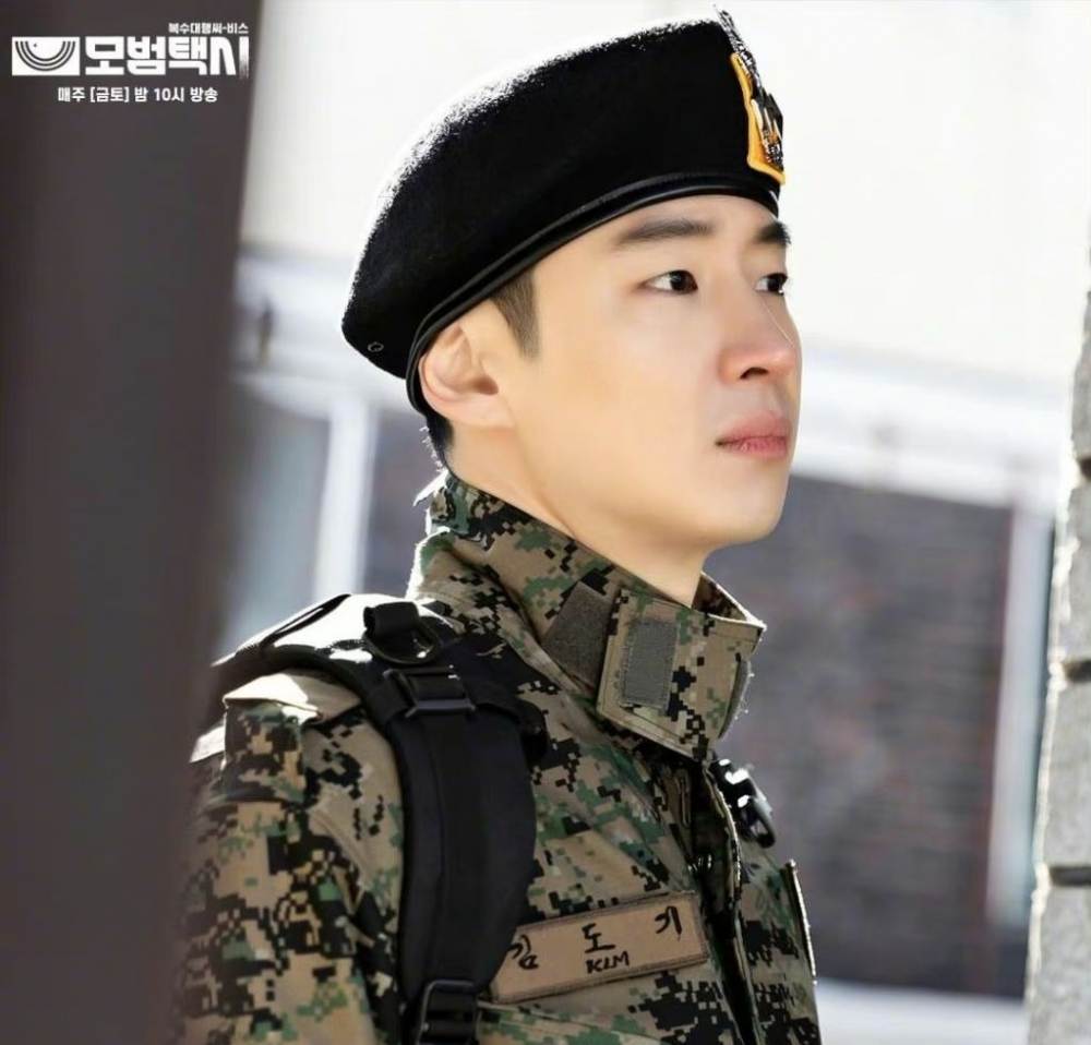 金道奇還未加入「彩虹運輸」之前也是國軍特殊部隊出身