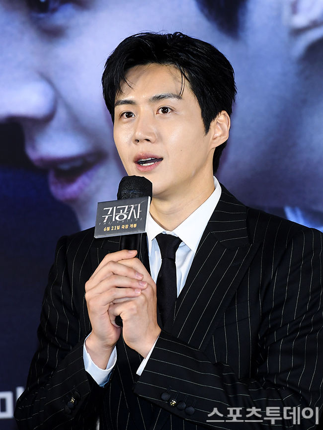 金宣虎介紹自己飾演的角色