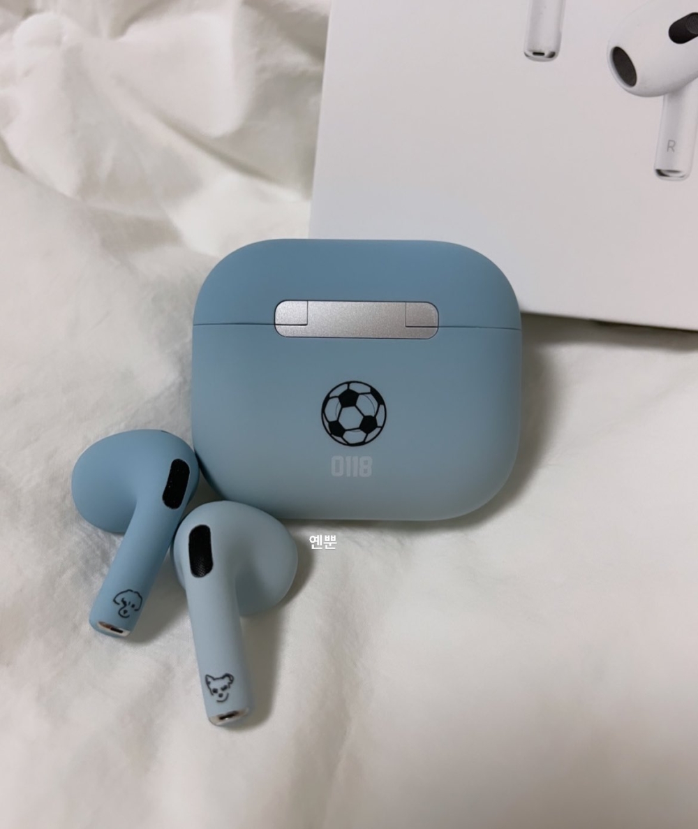 粉絲發的耳機認證照