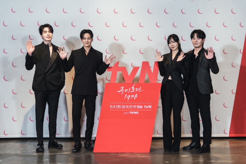 主演李棟旭、金素妍、金汎、劉慶秀皆出席發佈會