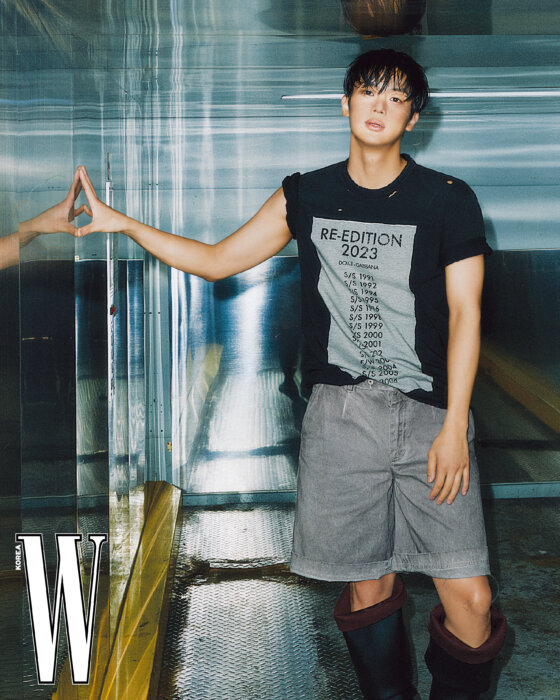 李新英時尚畫報公開