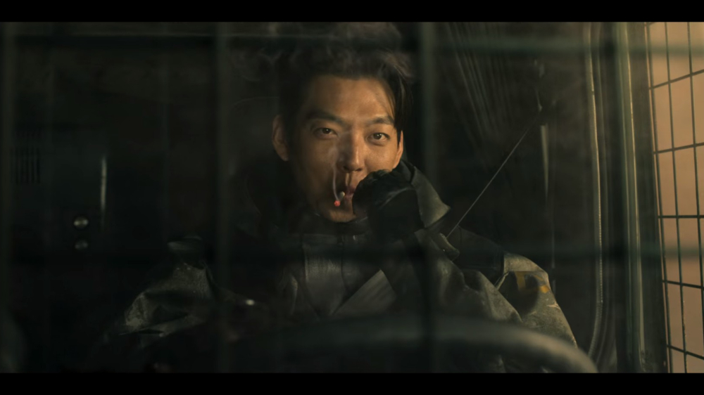 金宇彬在劇中抽烟的部分嚇壞粉絲