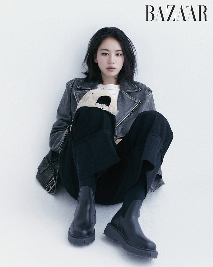 安恩真時尚畫報公開