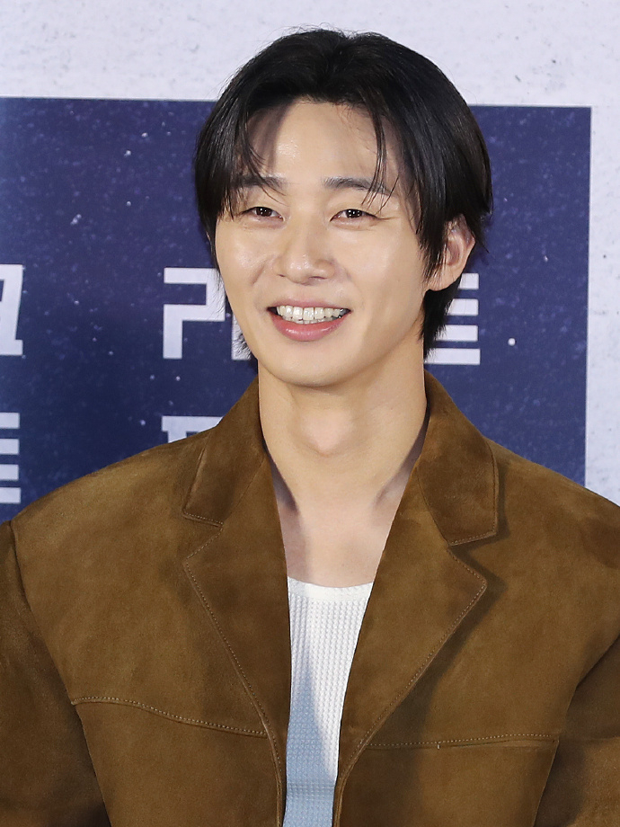 朴敘俊回應與網紅的戀情緋聞