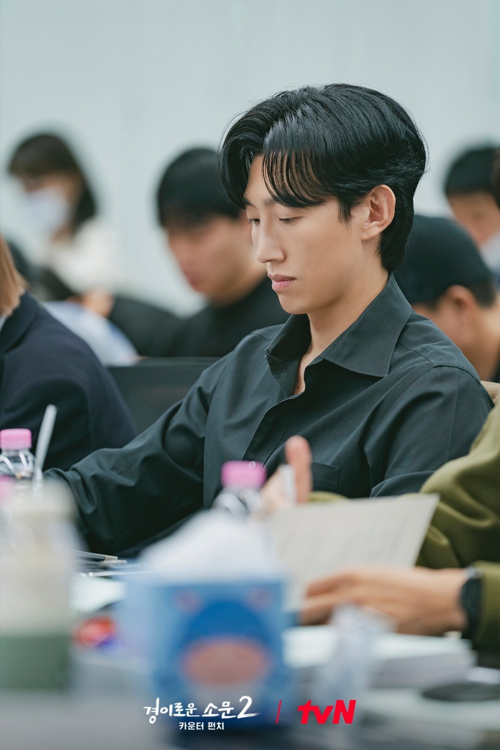 姜其永飾演吸收Counter能力的邪惡捕食者「弼光」