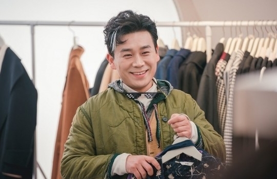 演員金大坤和林徹洙因為長太像而掀起熱議