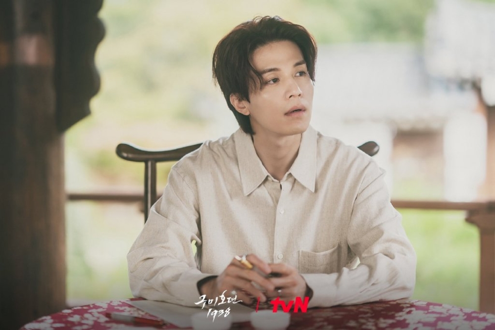 《九尾狐傳1938》公開李棟旭劇照