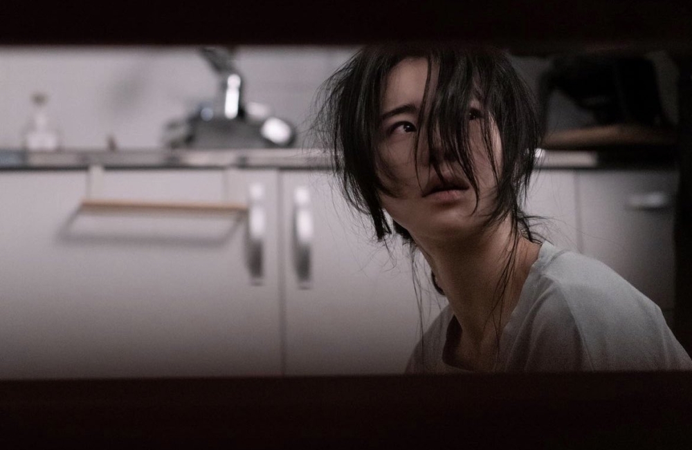 《有院子的家》飾演被家暴著