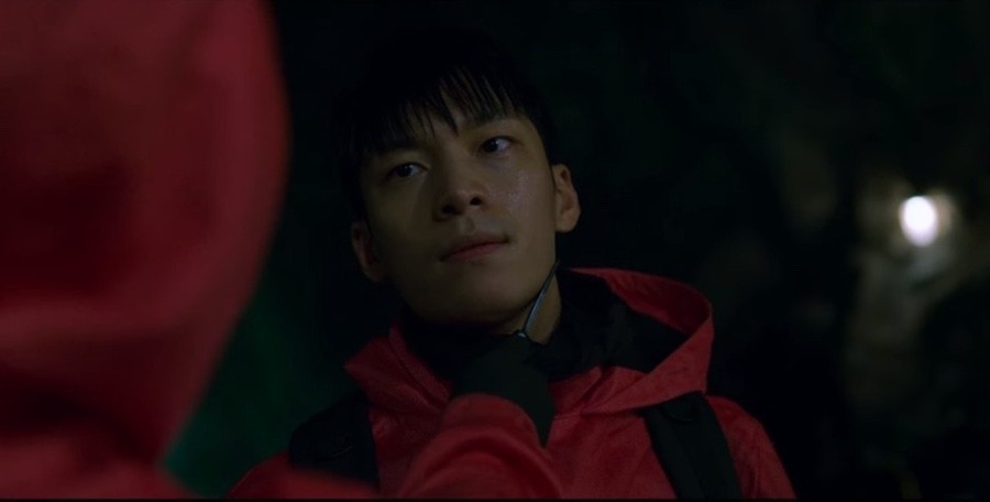 魏河俊飾演李炳憲弟弟