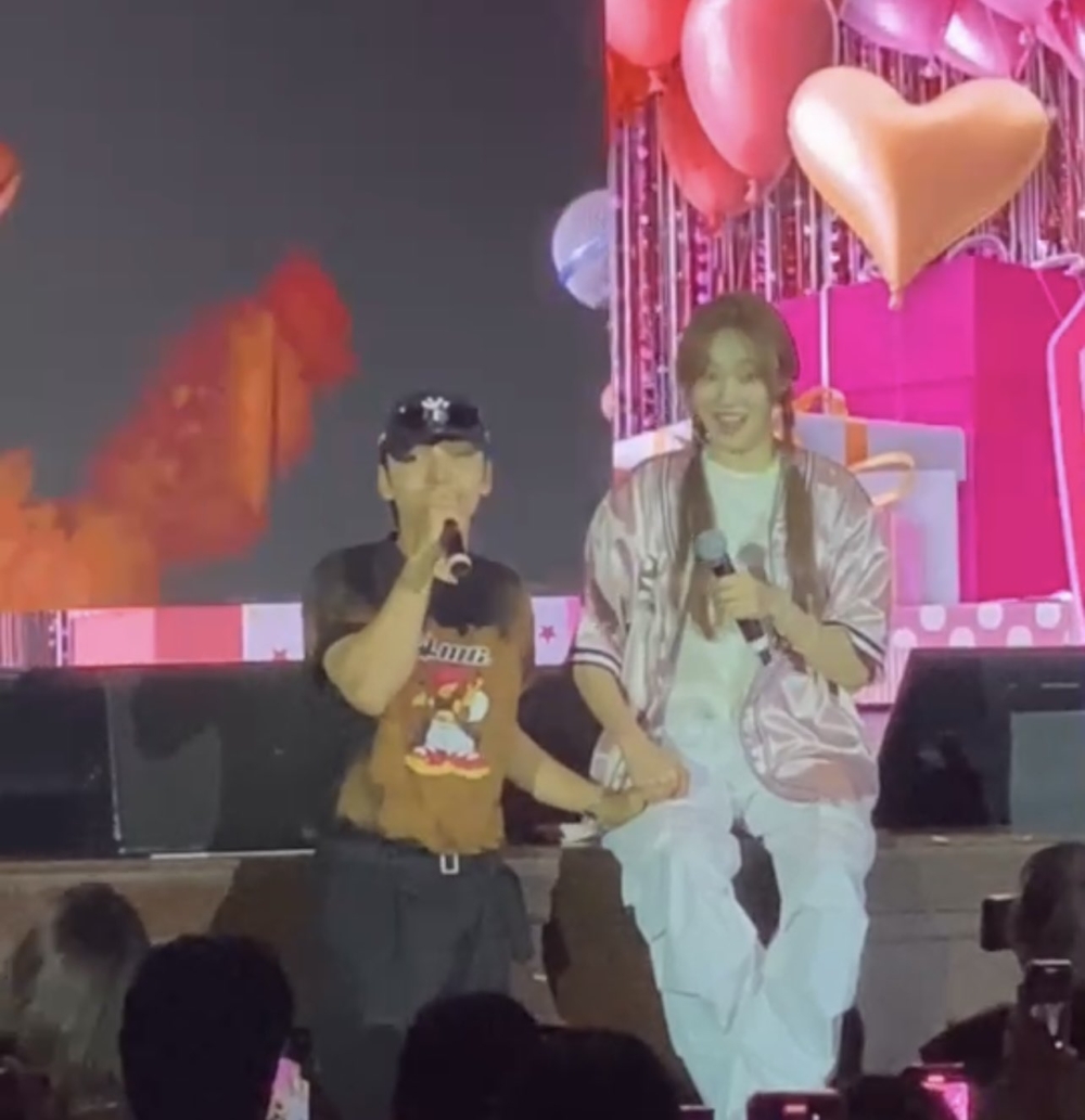 金旻載現身李聖經的見面會