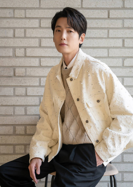 鄭敬淏接到了《勞務師盧武鎮》的出演提案