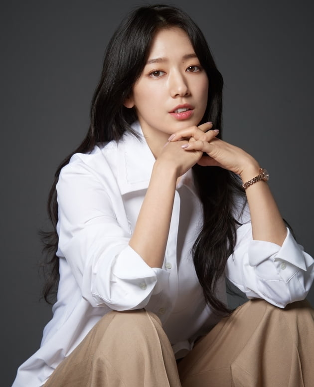 朴信惠有望出演新劇《來自地獄的法官》