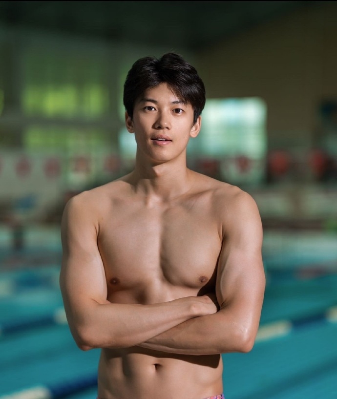 汪順迷倒韓國網友