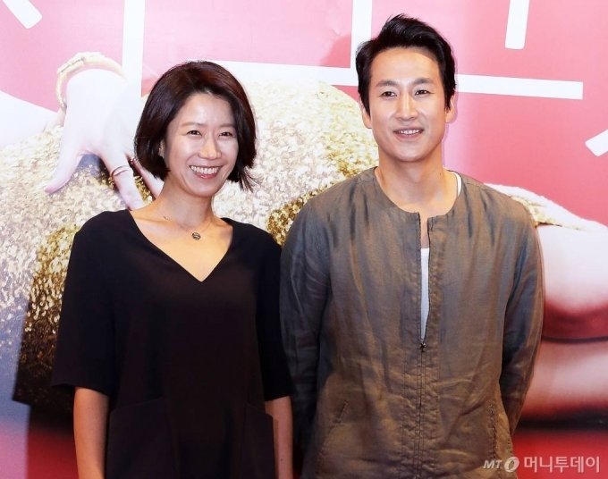 李善均與田慧振原本是演藝圈模範夫妻之一