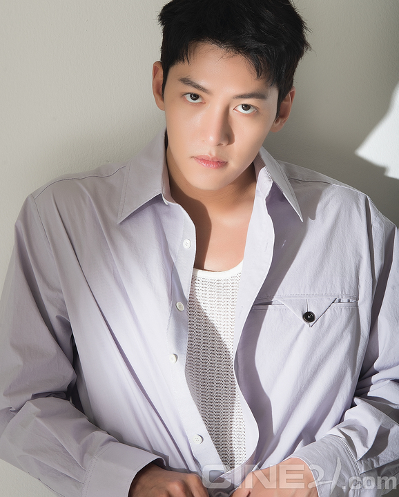 坦言其實非常不想演動作戲