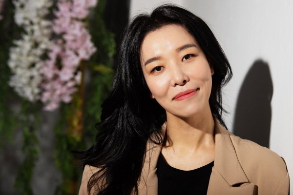 於今日舉行非公式婚禮