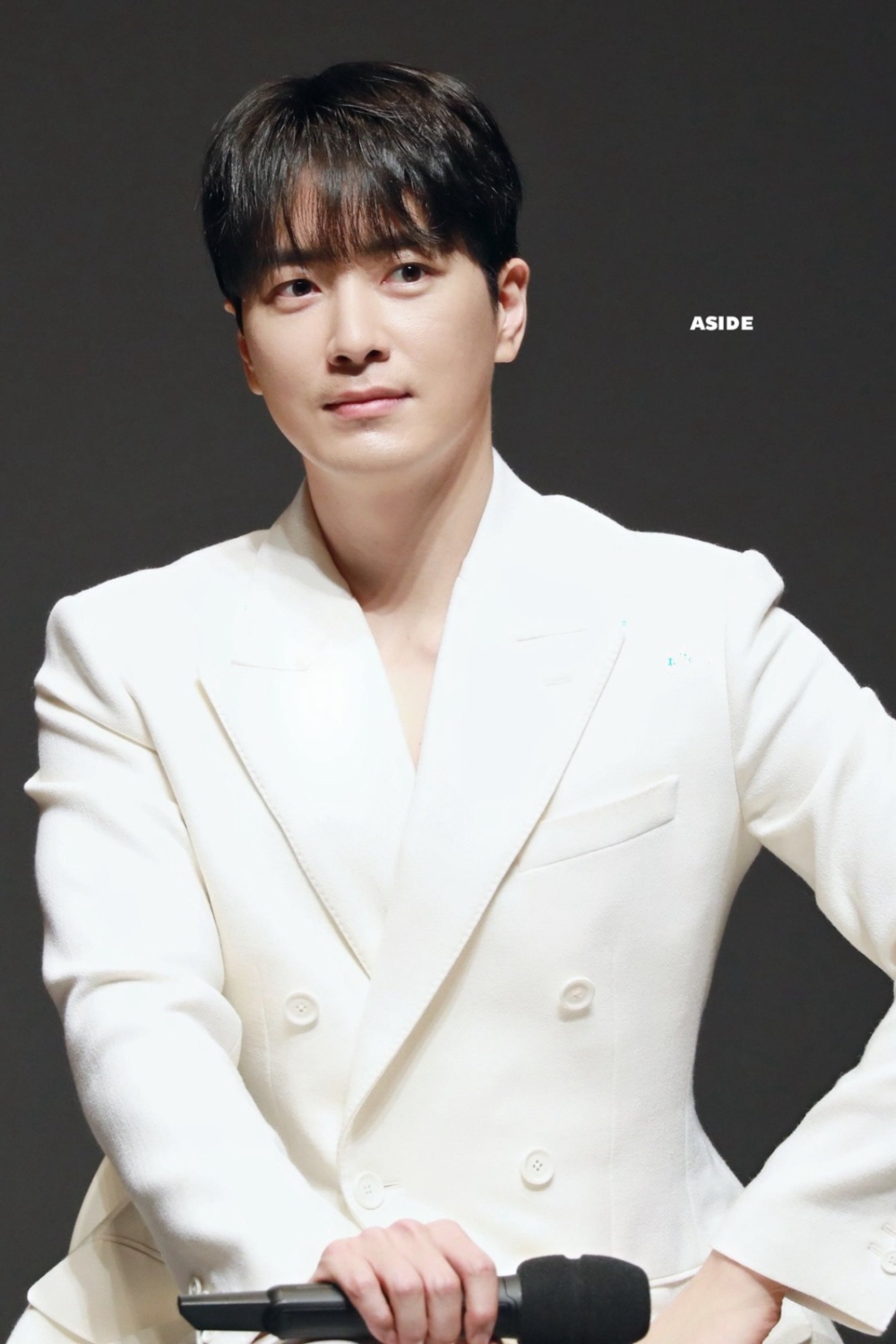 劉海造型掀熱議