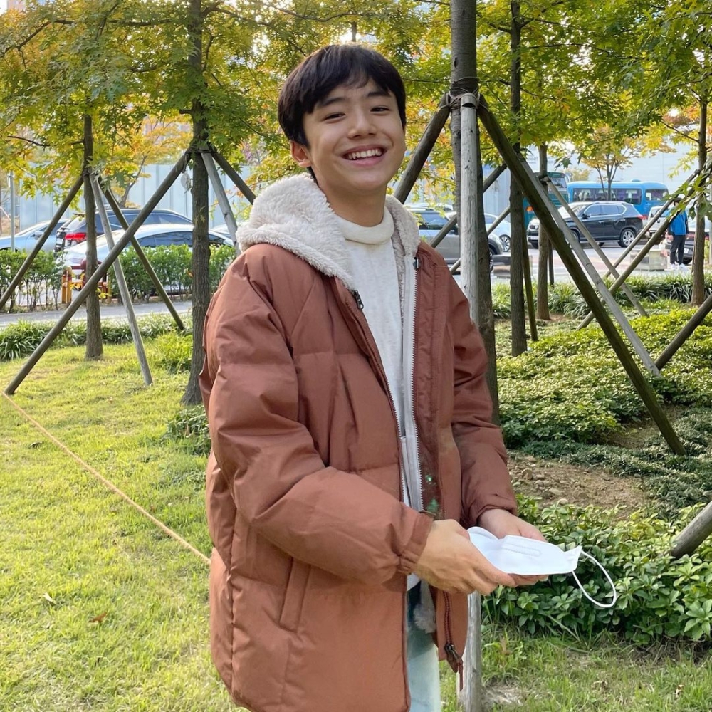 文佑鎮有單邊梨渦