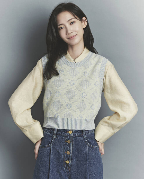 近期作品不斷的申鉉彬