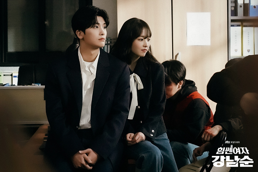 表示第三季可能無法超越