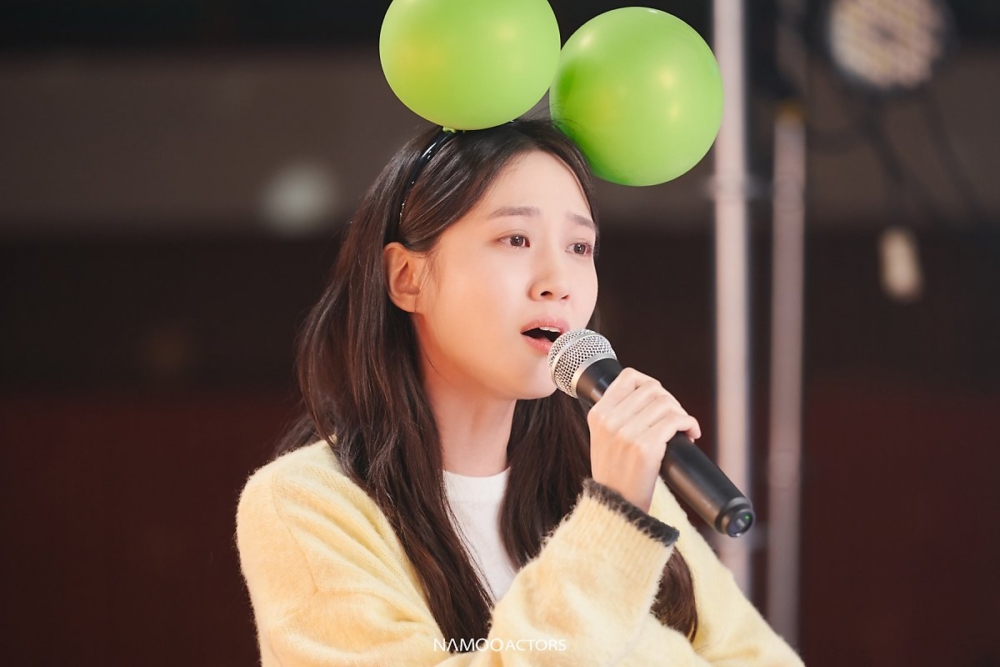 朴恩斌在《無人島的Diva》中飾演努力實現歌手夢想的「徐木河」