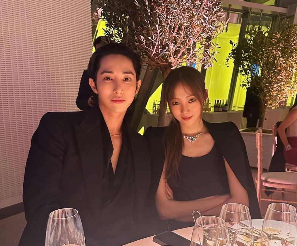 李聖經曬與李洙赫的合照