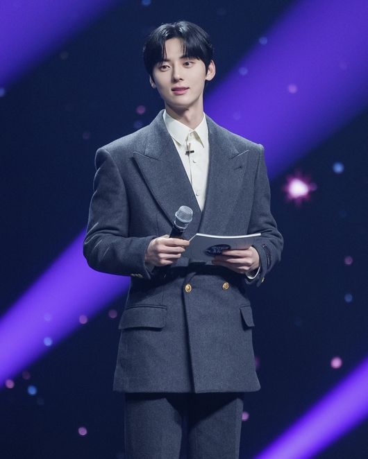 黃旼炫主持選秀節目《BOYS PLANET》