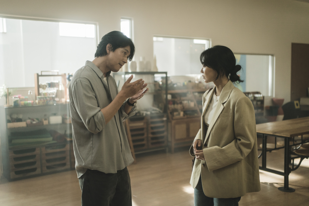 劇中，鄭雨盛全程零台詞、以手語演繹故事的演技非常打動人心～