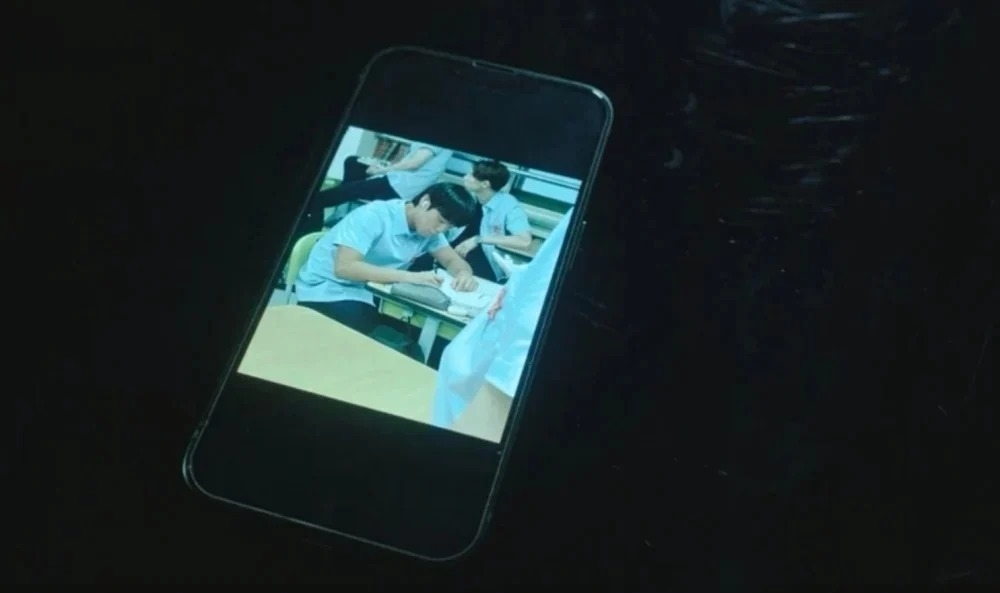 第二季講述延時恩轉學到新學校的故事