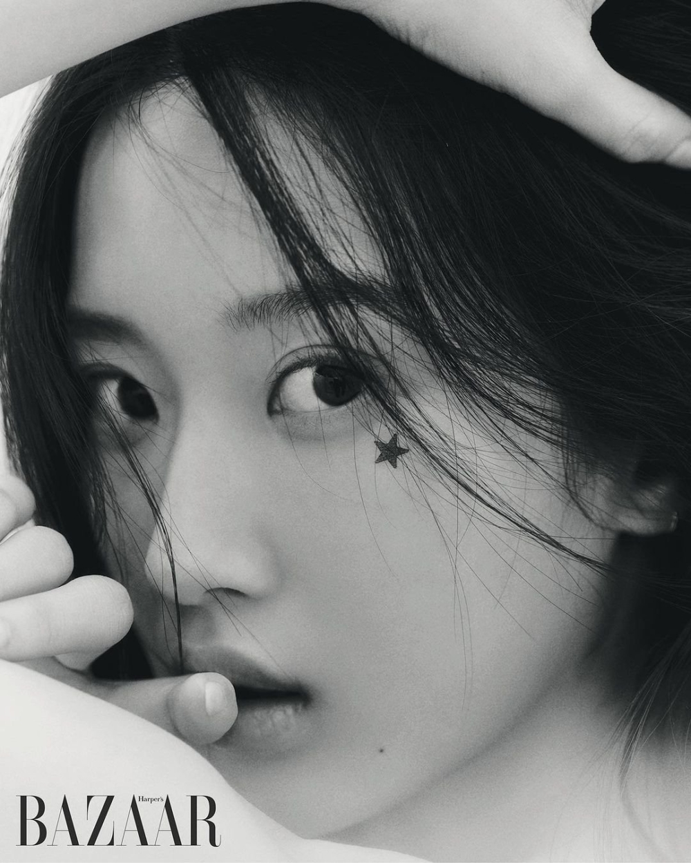 文佳煐首次拍攝内衣畫報