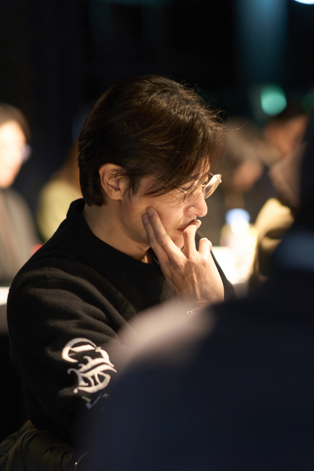 張東健將飾演國際刑警組織成員「白道俊」