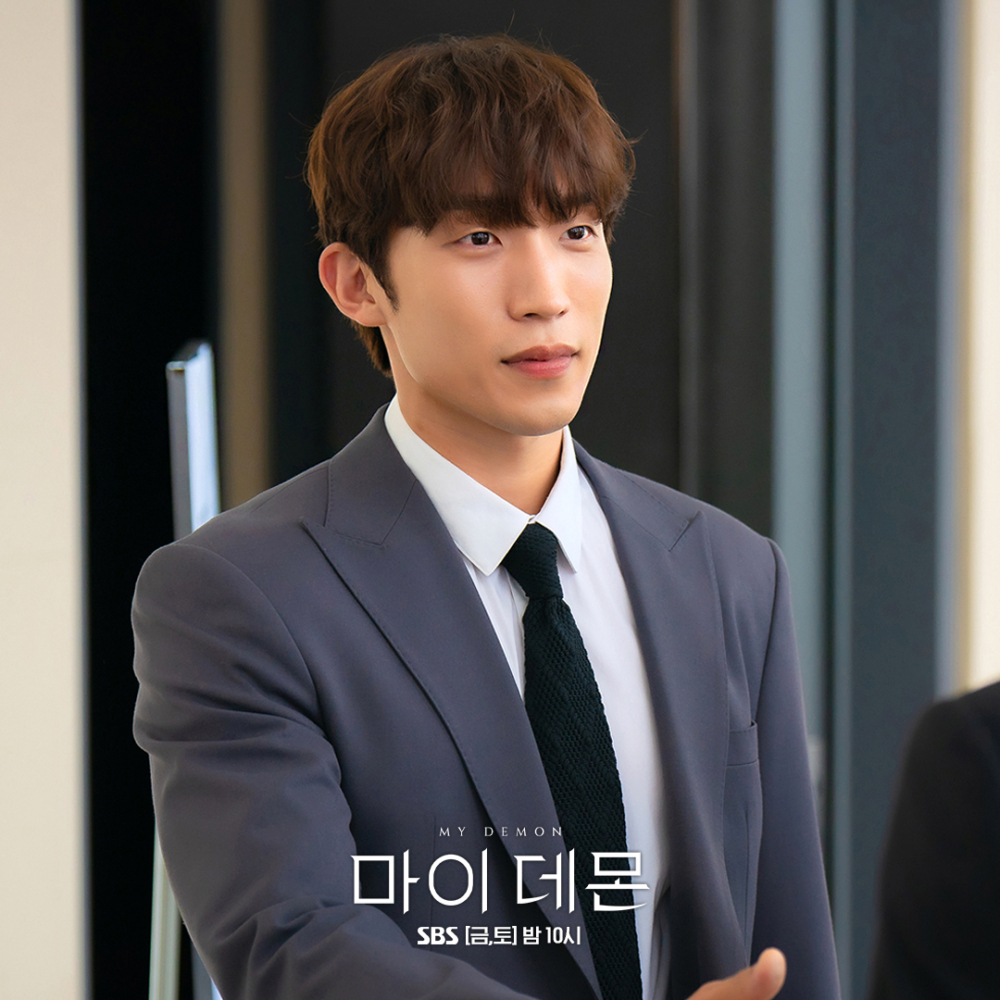 李相二將飾演不相信命中註定的愛情的非婚主義者兼財閥三世「福圭賢」