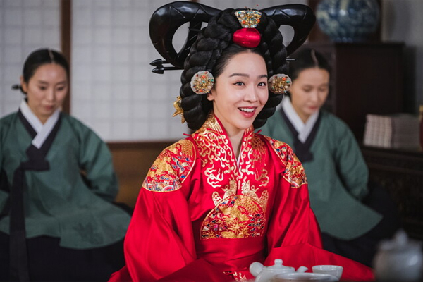 《哲仁王后》