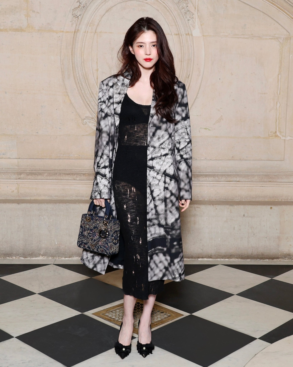 韓韶禧在巴黎時裝秀的造型