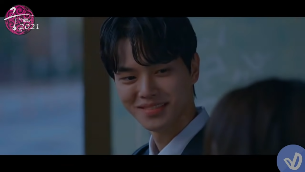 宋江飾演皇位的第二位繼承人暖男「李律」