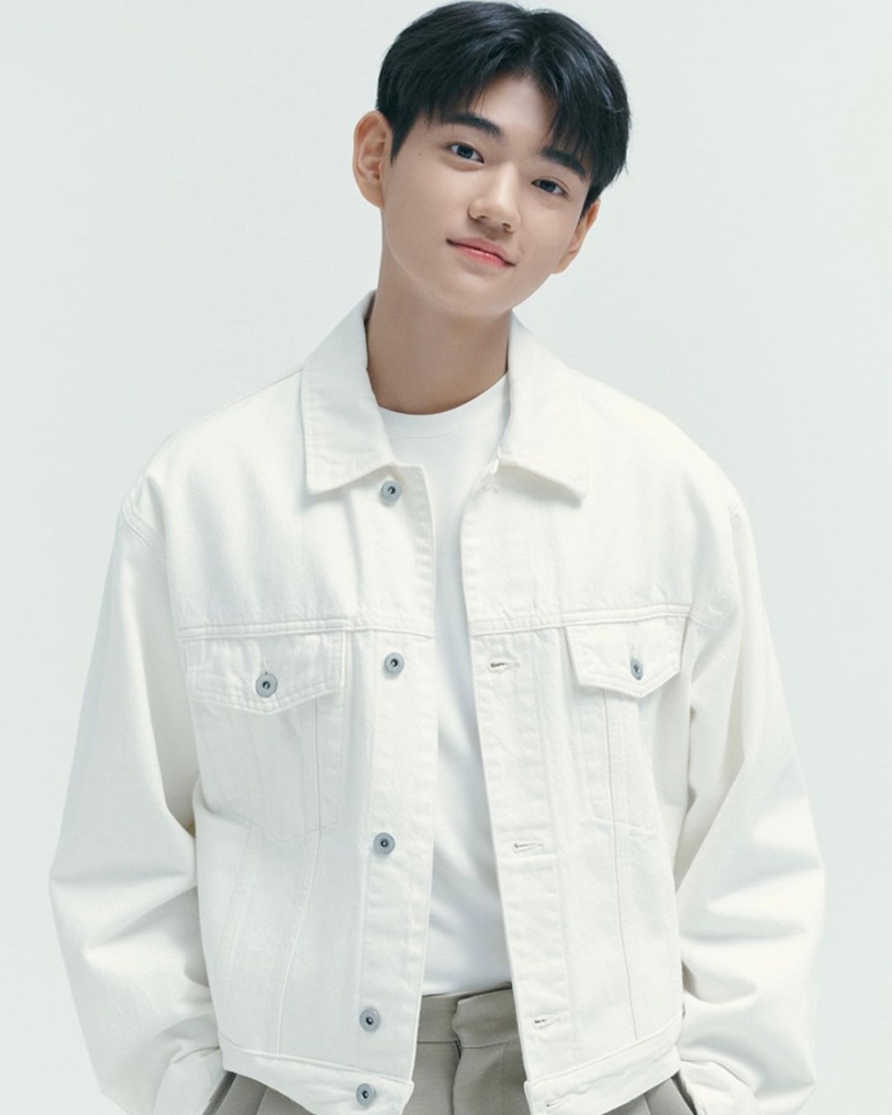 金康勳拍攝新公式照