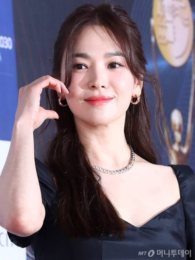 特意飛往迪拜拍攝