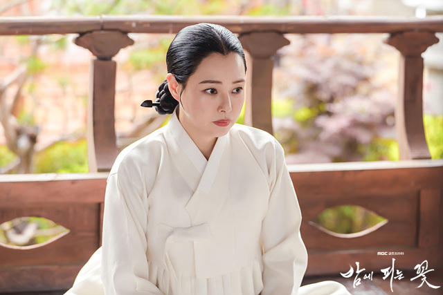 李荷妮在劇中飾演左相家的兒媳「趙如花」