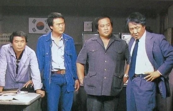 《搜查班長1958》改編自MBC共有880集的國民電視劇《搜查班長》的前傳
