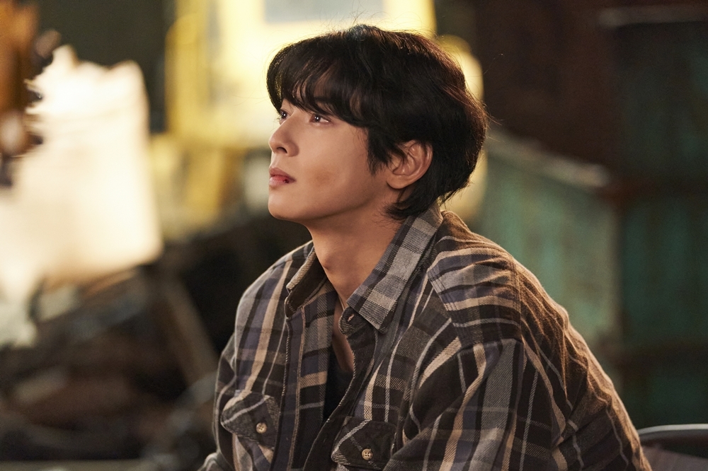 車銀優飾演「權善律」