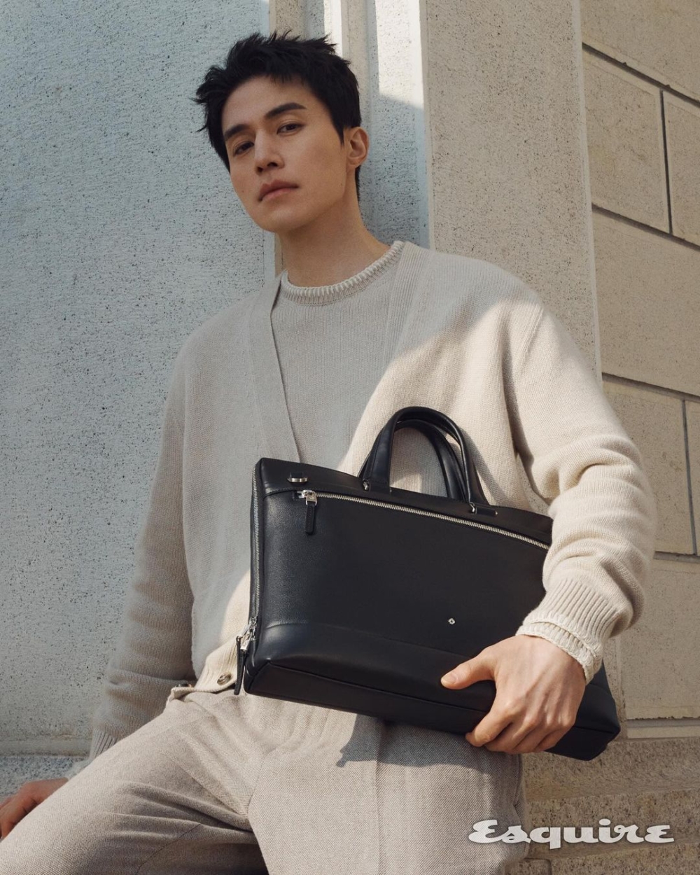 李棟旭短髮新造型公開