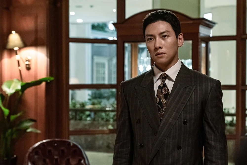 池昌旭飾演黑暗解決師