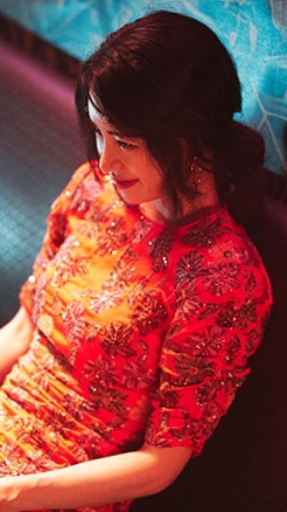 林智妍飾演與秀英同行的「鄭允善」