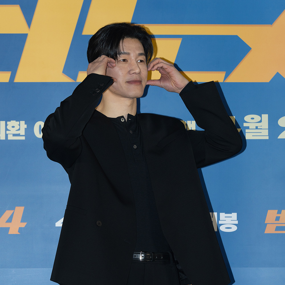 金武烈將飾演僱傭兵出身的網絡賭博組織行動隊長「白昌基」