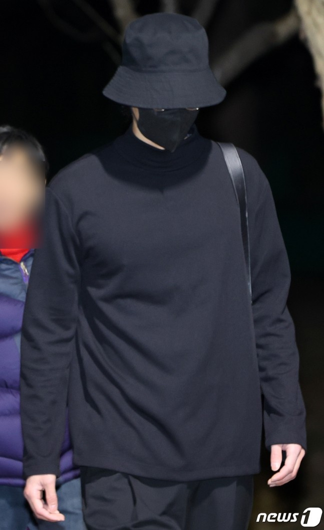 鄭俊英低調出獄