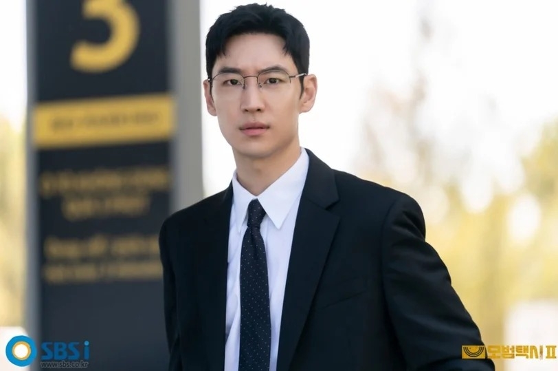 李帝勳有望飾演主人公兼M&A專家