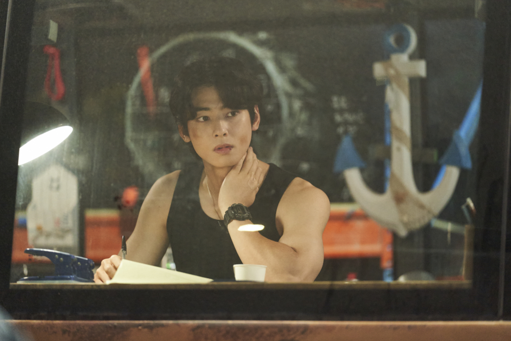 車銀優造型頹廢卻不失男神味！