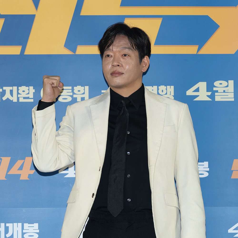 朴智煥飾演前夷帥派老大「張夷帥」