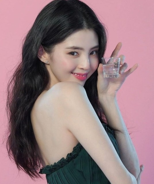 韓韶禧代言燒酒品牌「初飲初樂」僅一年